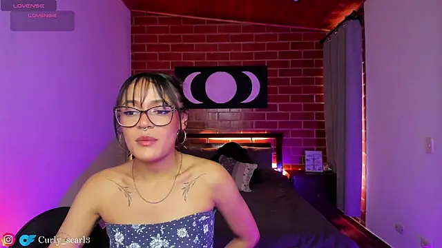 Snapshot of Scarlett_Vela13 chatting on 06-17-26, 09:05 Scarlett Vela13 online show from 06-17-26, 09:05