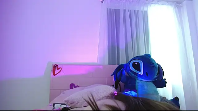 Aurora blossom   online show from 03-01-25, 04:54