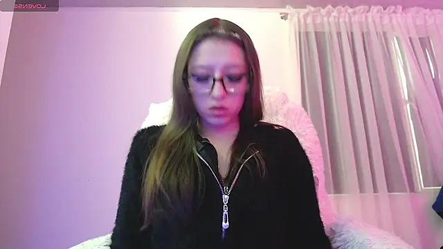 Aurora blossom   online show from 09-10-25, 05:13