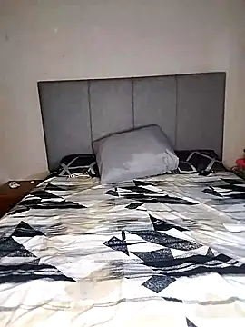 ThickPearlx23 online show from 02-07-26, 06:28