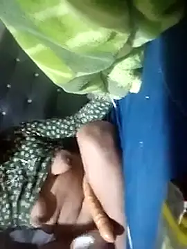 yovana13 online show from 01-11-26, 08:36