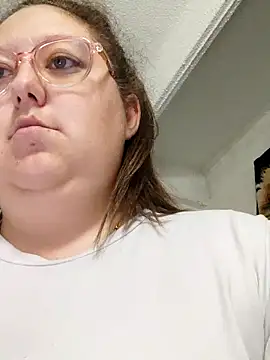 Chloee ep online show from 01-26-25, 12:58