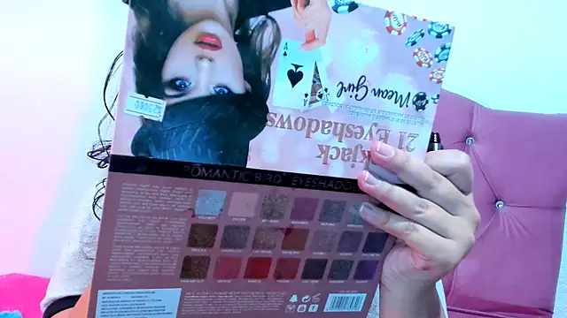 Snapshot of Mila_nixon02 chatting on 01-27-25, 04:01 Mila nixon02 online show from 01-27-25, 04:01