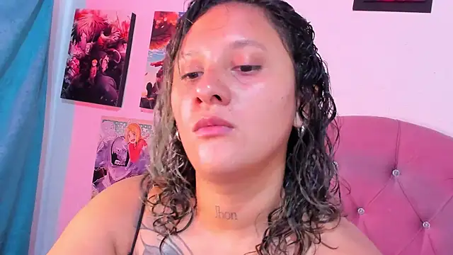 Snapshot of Mila_nixon02 chatting on 09-19-25, 04:29 Mila nixon02 online show from 09-19-25, 04:29