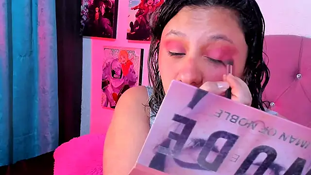 Snapshot of Mila_nixon02 chatting on 11-25-25, 03:56 Mila nixon02 online show from 11-25-25, 03:56