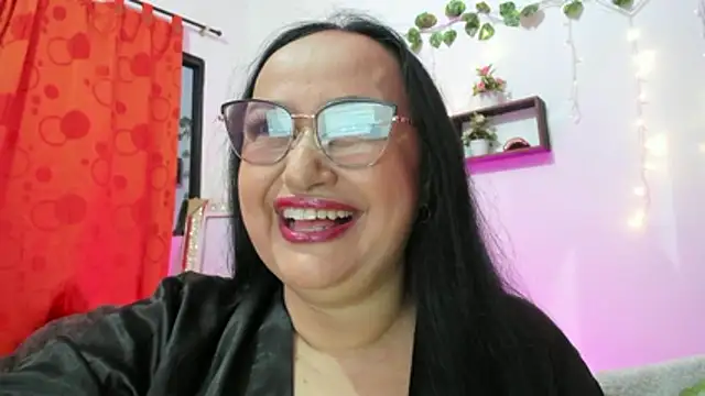 Gia Nahomi online show from 01-05-26, 10:13