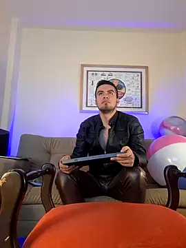 bradley colt online show from 02-11-25, 01:30