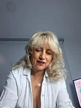 almaluna7 online show from 02-21-26, 12:11