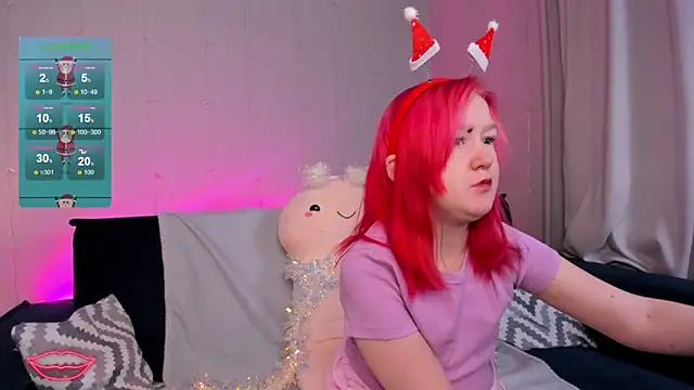 Snapshot of Sara_Robinson chatting on 12-25-24, 03:08 Sara Robinson online show from 12-25-24, 03:08