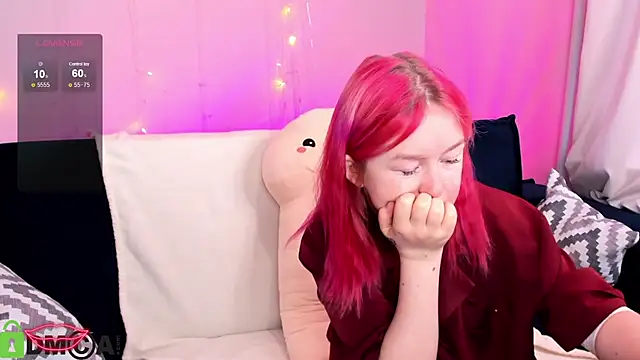 Snapshot of Sara_Robinson chatting on 01-08-25, 06:41 Sara Robinson online show from 01-08-25, 06:41