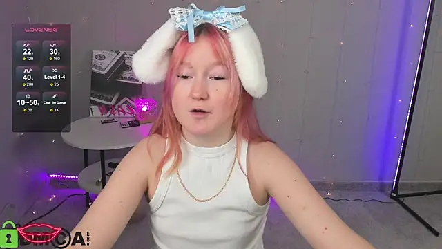 Snapshot of Sara_Robinson chatting on 02-01-25, 10:48 Sara Robinson online show from 02-01-25, 10:48