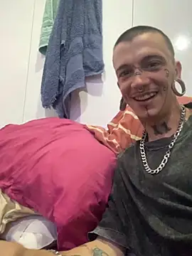 Snapshot of Seebohm1111 chatting on 12-28-24, 12:57 Seebohm1111 online show from 12-28-24, 12:57