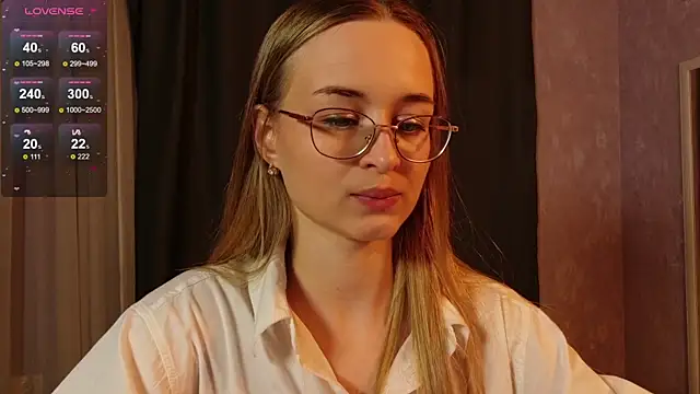 Tiffanyhunt online show from 04-03-26, 03:10