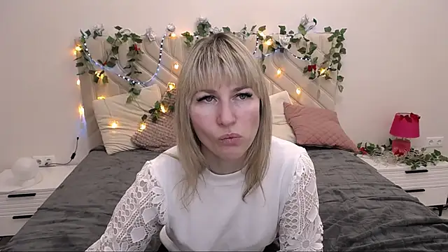 Incredible Ariela online show from 03-08-25, 11:48