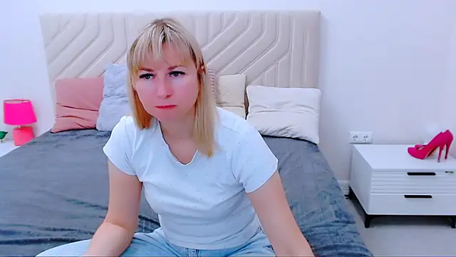 Snapshot of Incredible_Ariela chatting on 07-19-26, 09:57 Incredible Ariela online show from 07-19-26, 09:57