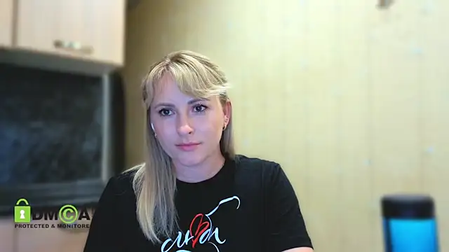Snapshot of Smoorodinkaa chatting on 05-16-26, 06:50 Smoorodinkaa online show from 05-16-26, 06:50