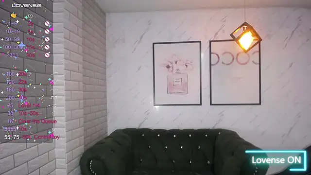 Snapshot of _Charlotte_v chatting on 12-05-24, 03:50 Charlotte v online show from 12-05-24, 03:50