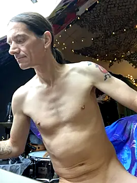 Sunking13cm online show from 11-04-25, 01:43