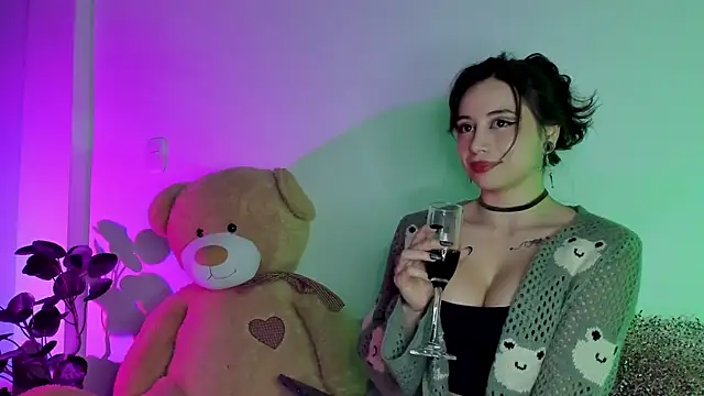 JessieCarter online show from 12-28-24, 01:08