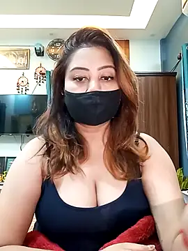 Snapshot of Cute-mona chatting on 01-31-26, 07:34 Cute-mona online show from 01-31-26, 07:34