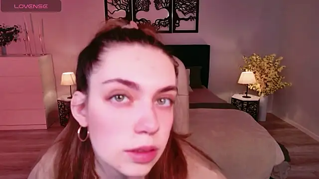 Snapshot of DaniellaLovely chatting on 11-22-25, 10:58 DaniellaLovely online show from 11-22-25, 10:58