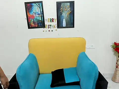 evaaelfiee online show from 02-11-26, 03:44