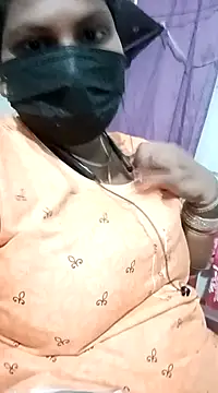 Snapshot of kavinila20 chatting on 12-08-24, 12:19 kavinila20 online show from 12-08-24, 12:19