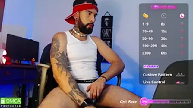 Snapshot of Diilanhott chatting on 11-15-25, 11:32 Diilanhott online show from 11-15-25, 11:32