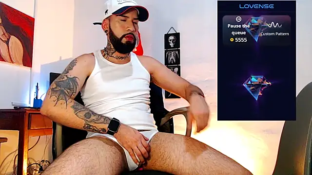 Diilanhott online show from 12-18-25, 04:07