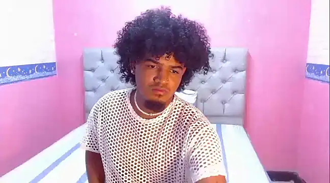 Snapshot of JaicobRuneer chatting on 03-22-25, 11:53 JaicobRuneer online show from 03-22-25, 11:53