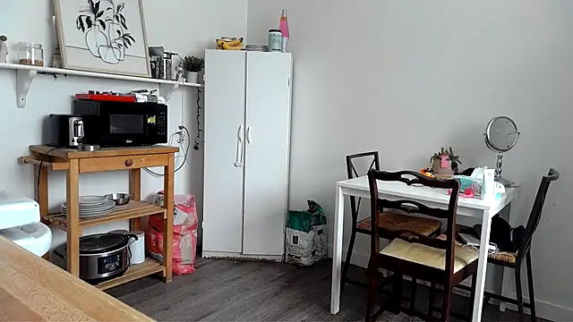 Kittyymaze1 online show from 07-06-26, 03:03