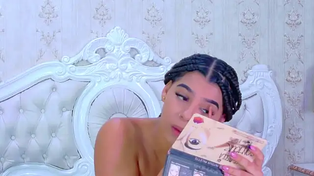 TiaraRosse online show from 09-12-25, 11:54