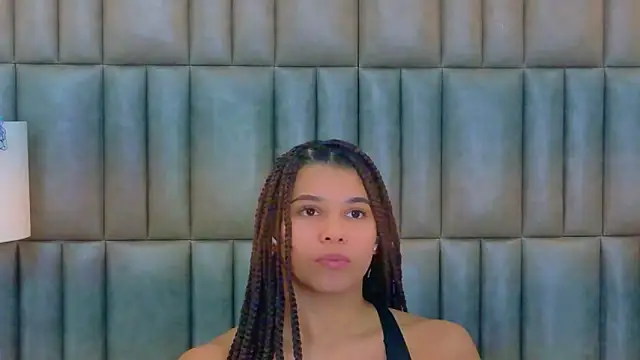 TiaraRosse online show from 02-10-26, 03:32