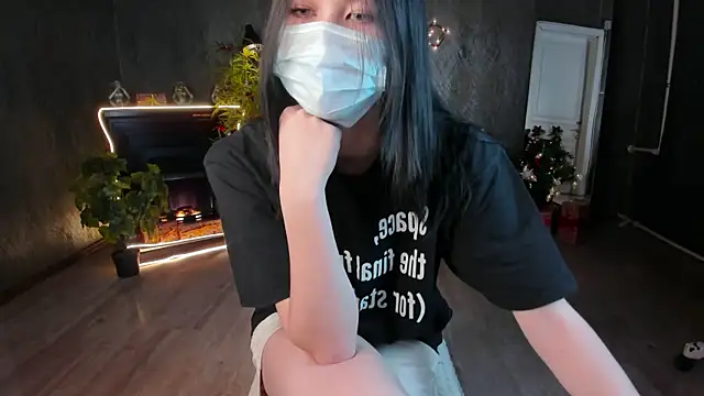 Snapshot of Jennifer_murr chatting on 12-18-25, 02:01 Jennifer murr online show from 12-18-25, 02:01