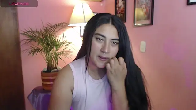 bunnyemilyrose36 online show from 03-11-26, 03:51