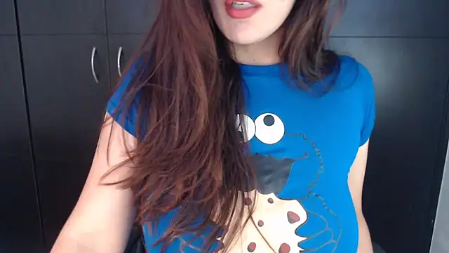 AdharaLujan online show from 02-04-26, 02:23