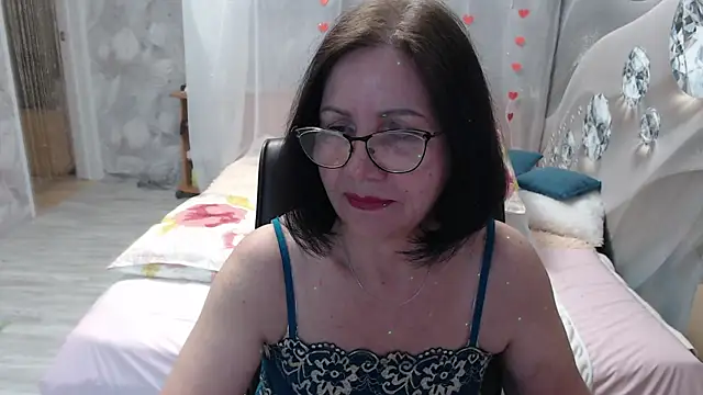OlgaHottie online show from 04-14-26, 11:44