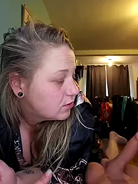 tessa91NL online show from 12-15-24, 01:54