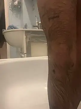 Snapshot of xxxilporcoxxx chatting on 01-20-25, 06:53 xxxilporcoxxx online show from 01-20-25, 06:53