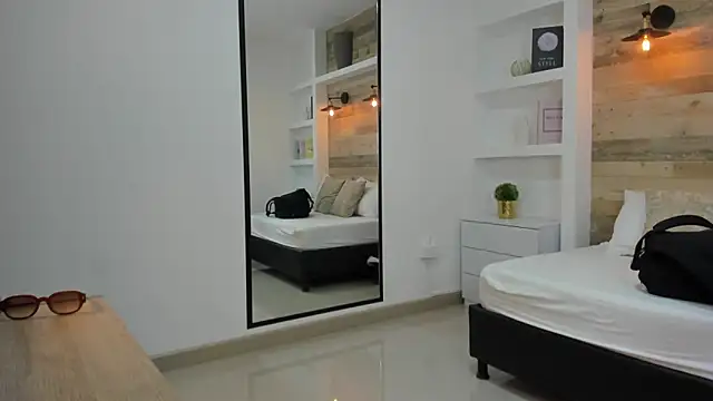 alma fenix online show from 10-08-25, 12:36