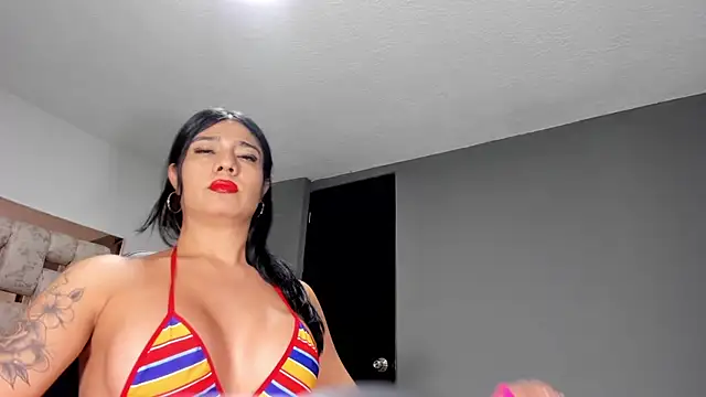 ZachaTompson online show from 10-17-25, 07:27