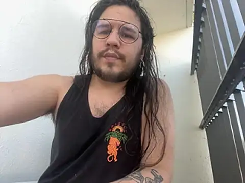 Snapshot of bananahot31 chatting on 02-22-26, 12:47 bananahot31 online show from 02-22-26, 12:47