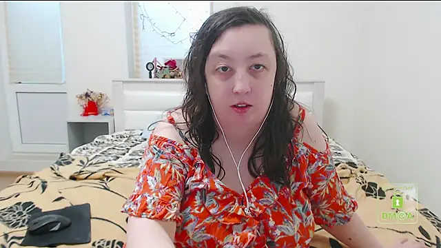 Snapshot of cute_and_hot chatting on 01-07-25, 09:40 cute and hot online show from 01-07-25, 09:40