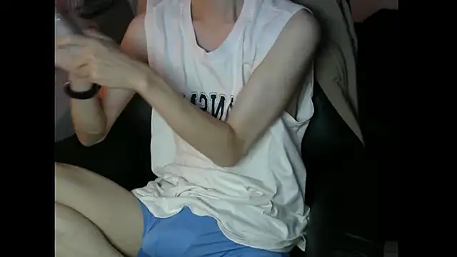 Snapshot of Ray175oo chatting on 10-01-25, 07:25 Ray175oo online show from 10-01-25, 07:25