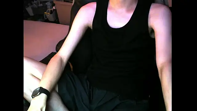 Snapshot of Ray175oo chatting on 10-12-25, 05:34 Ray175oo online show from 10-12-25, 05:34