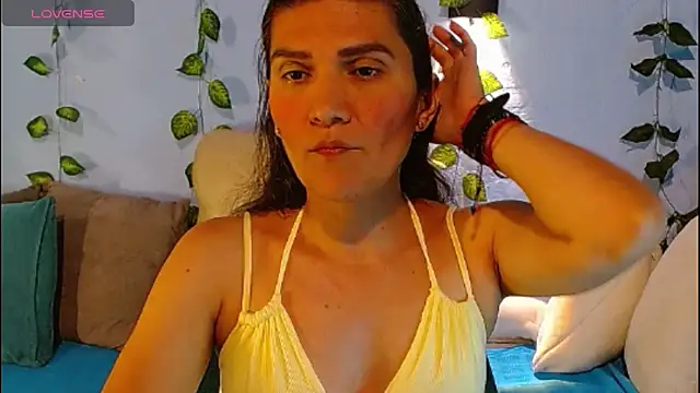 venus swet  online show from 04-17-26, 12:02