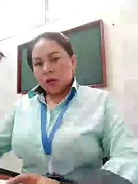 Snapshot of Norve26 chatting on 12-05-24, 02:33 Norve26 online show from 12-05-24, 02:33