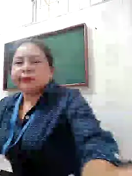 Snapshot of Norve26 chatting on 12-06-24, 09:35 Norve26 online show from 12-06-24, 09:35