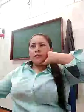 Snapshot of Norve26 chatting on 12-12-24, 05:04 Norve26 online show from 12-12-24, 05:04