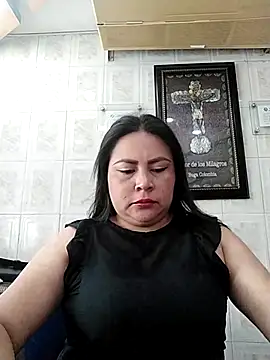 Snapshot of Norve26 chatting on 01-01-25, 02:42 Norve26 online show from 01-01-25, 02:42